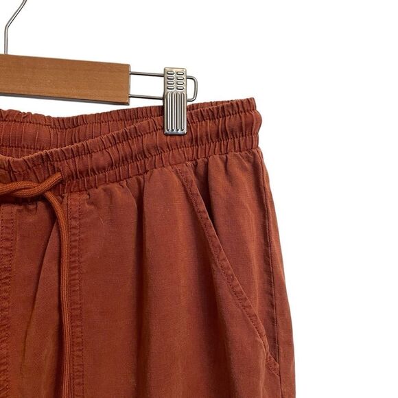 7 For All Mankind Cargo Pocket Joggers Rust MED NWT - Picture 2 of 8